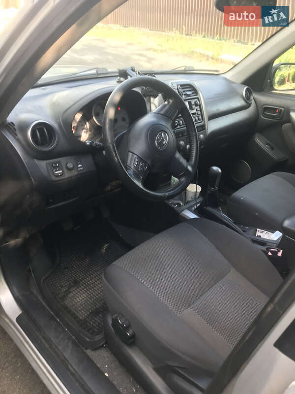 Позашляховик / Кросовер Toyota RAV4 2006 в Києві фото 11 Позашляховик / Кросовер Toyota RAV4 2006 в Києві