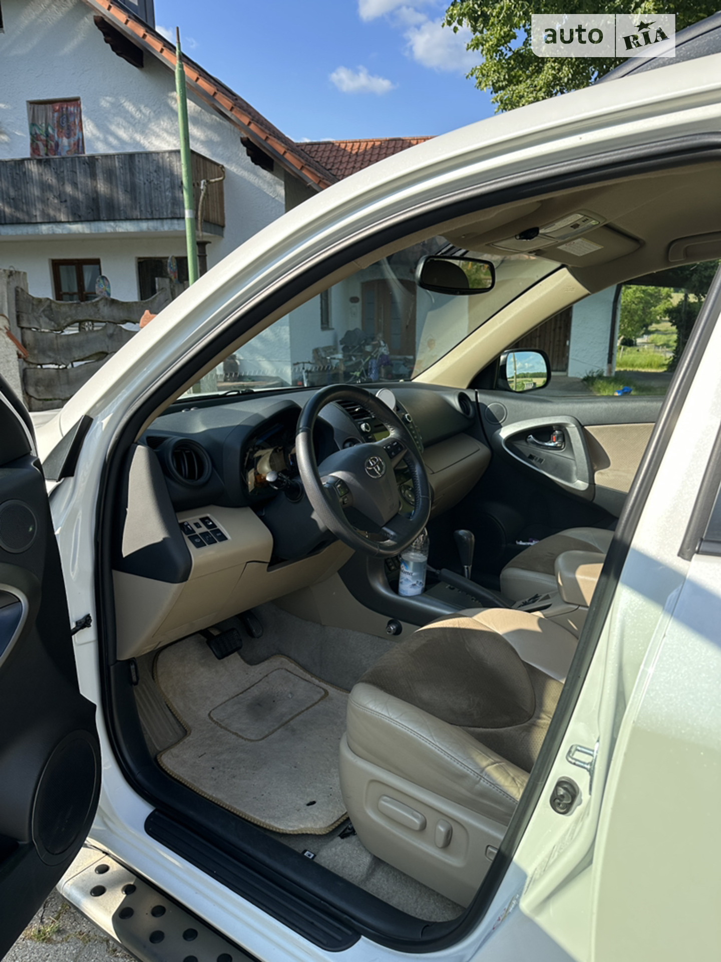 2011 Toyota RAV 4 - мініатюра 4