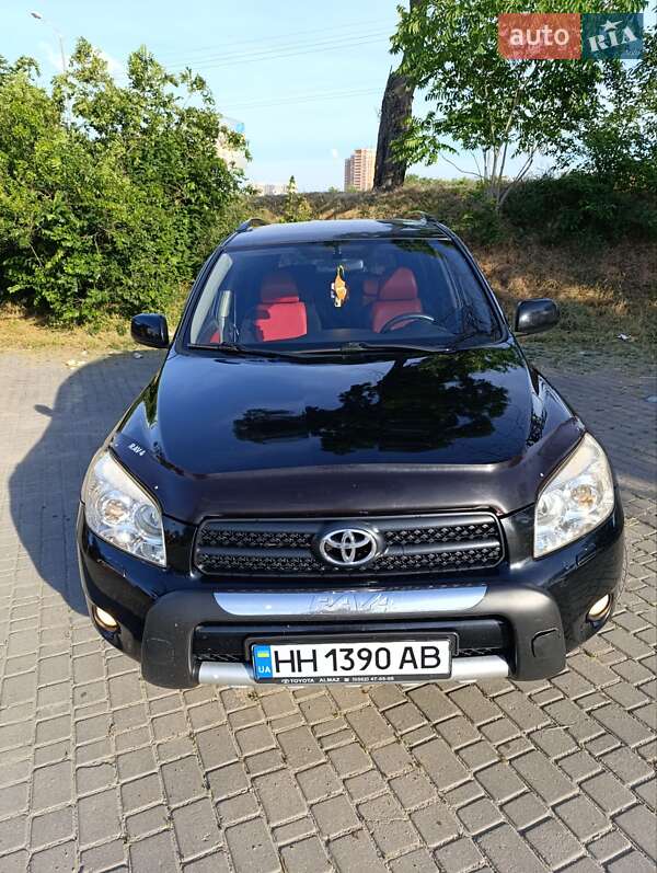 Внедорожник / Кроссовер Toyota RAV4 2007 в Одессе