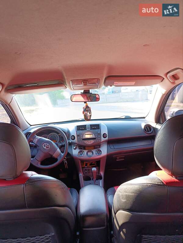 Внедорожник / Кроссовер Toyota RAV4 2007 в Одессе