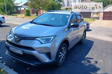 Внедорожник / Кроссовер Toyota RAV4 2016 в Черкассах