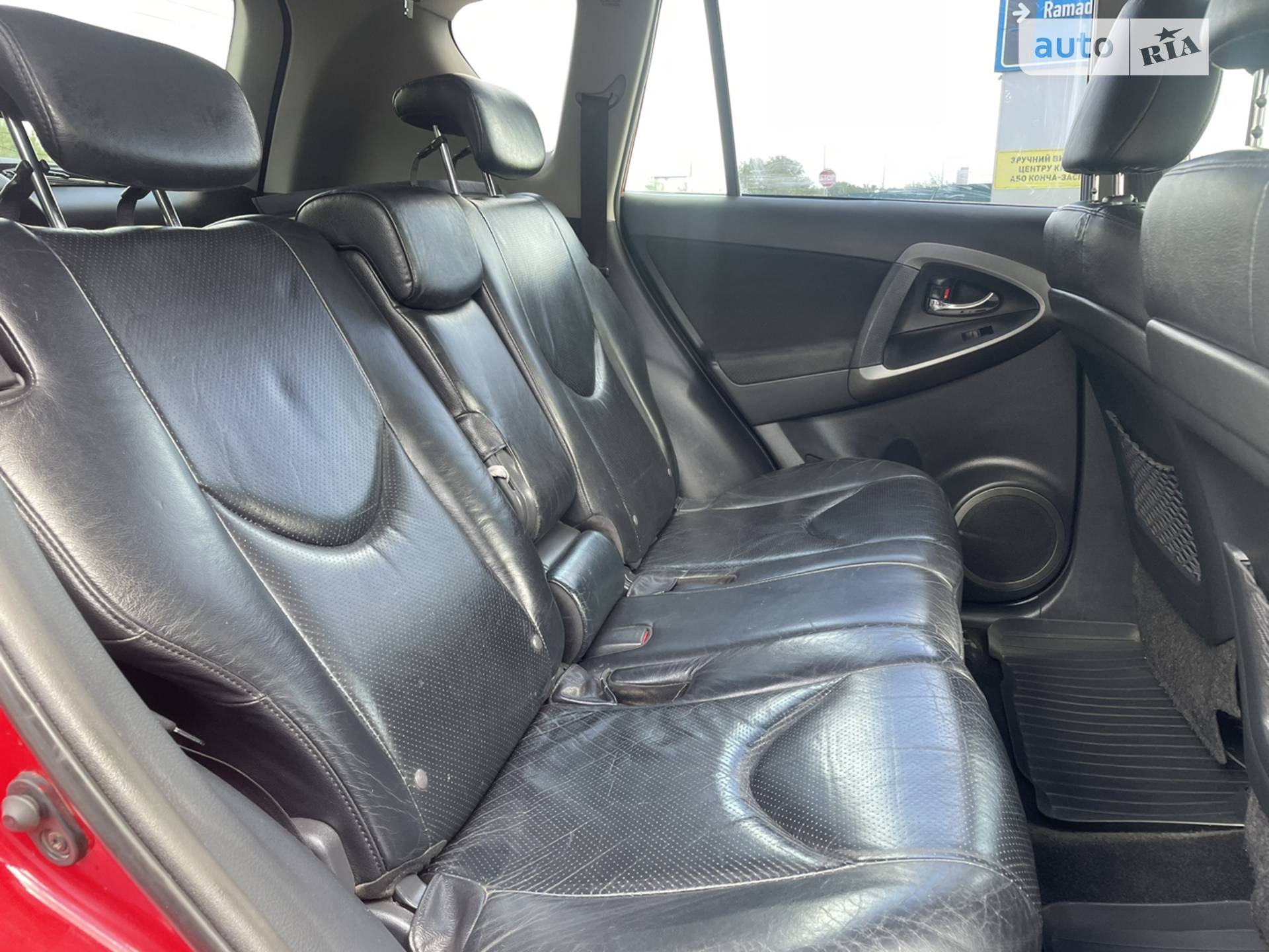 2011 Toyota RAV 4 - мініатюра 36