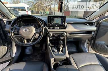 Позашляховик / Кросовер Toyota RAV4 2020 в Одесі