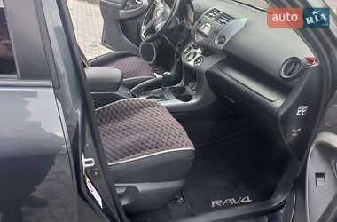 Внедорожник / Кроссовер Toyota RAV4 2007 в Полтаве