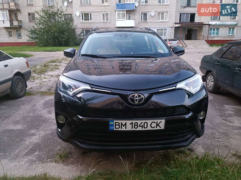 Позашляховик / Кросовер Toyota RAV4 2018 в Шостці