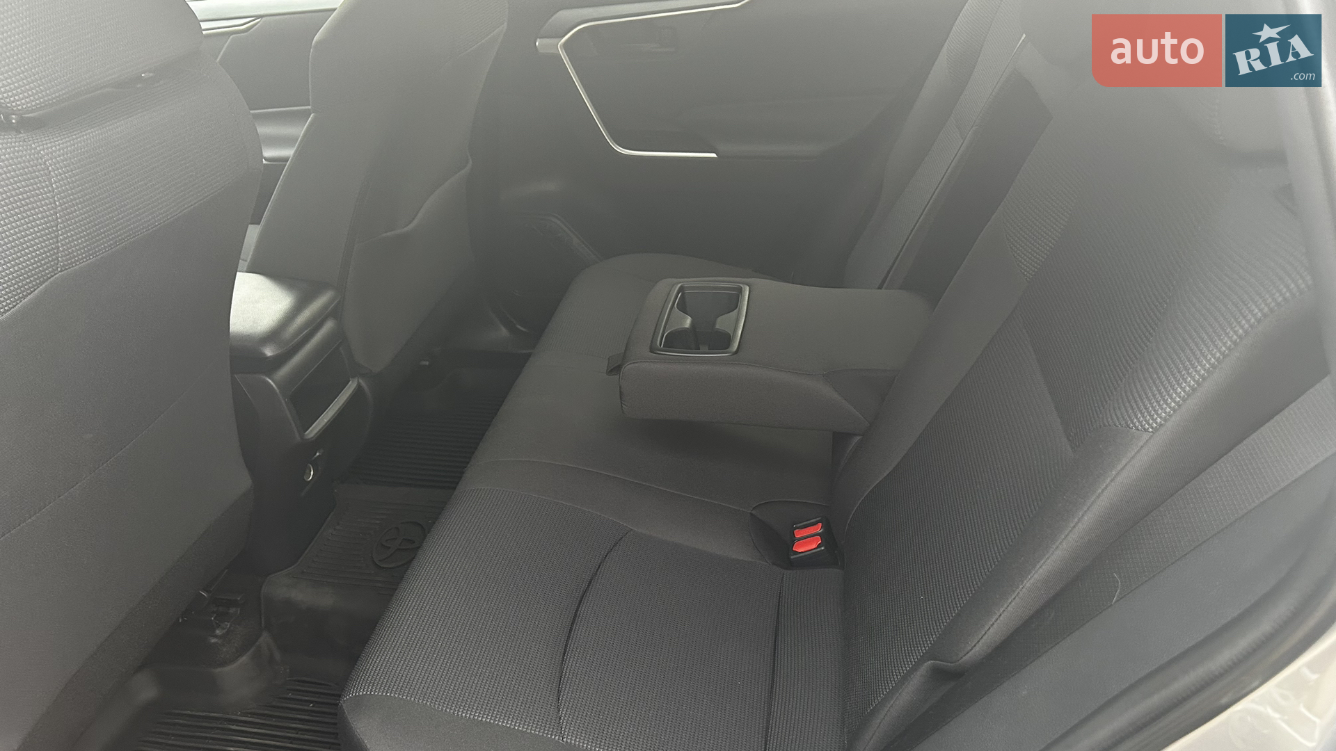 2021 Toyota RAV 4 - мініатюра 14