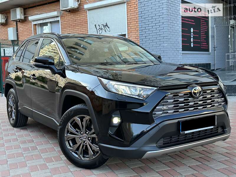 Toyota RAV4 2023