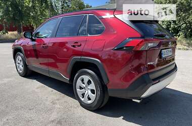 Позашляховик / Кросовер Toyota RAV4 2020 в Києві