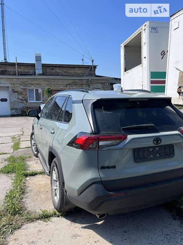 Позашляховик / Кросовер Toyota RAV4 2020 в Борисполі
