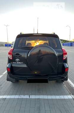 Внедорожник / Кроссовер Toyota RAV4 2008 в Виннице