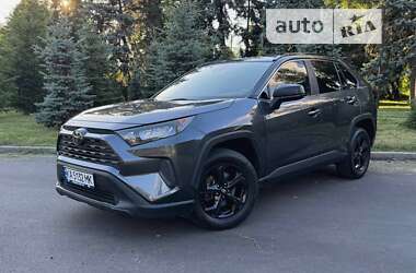 Позашляховик / Кросовер Toyota RAV4 2018 в Києві