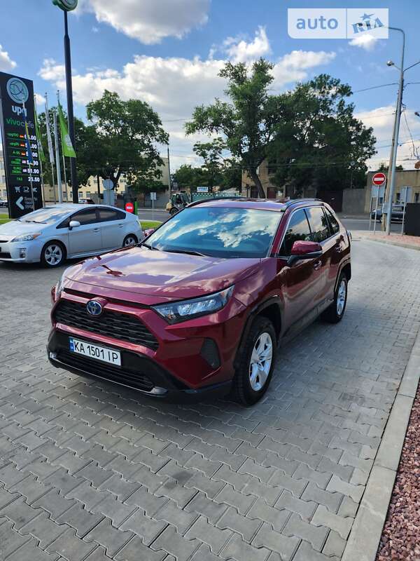 Позашляховик / Кросовер Toyota RAV4 2019 в Одесі