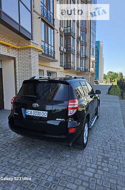 Позашляховик / Кросовер Toyota RAV4 2012 в Черкасах