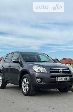 Внедорожник / Кроссовер Toyota RAV4 2009 в Львове