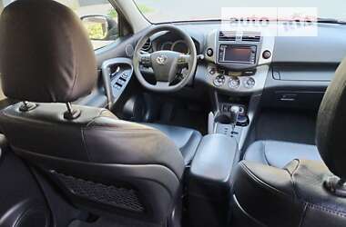 Внедорожник / Кроссовер Toyota RAV4 2012 в Киеве