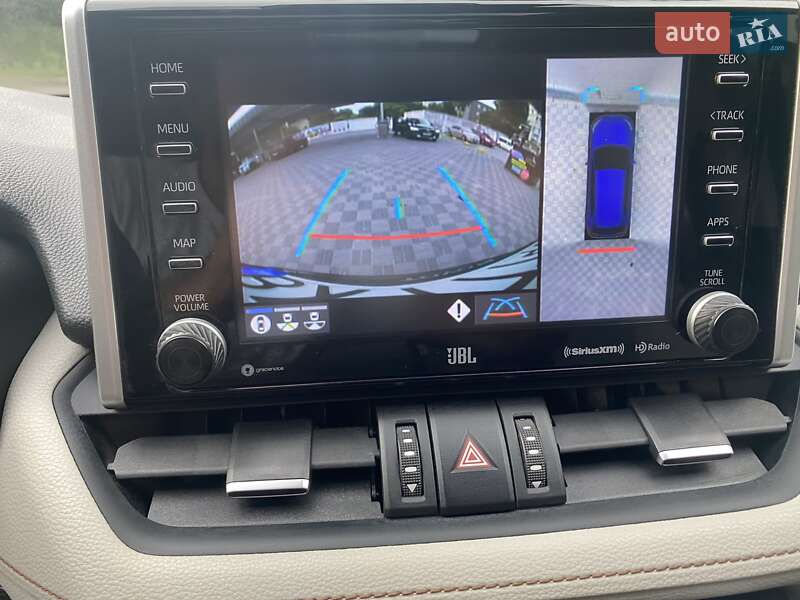 Позашляховик / Кросовер Toyota RAV4 2019 в Хмельницькому