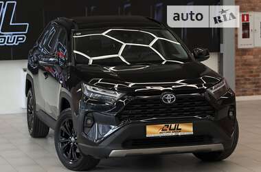 Позашляховик / Кросовер Toyota RAV4 2023 в Одесі