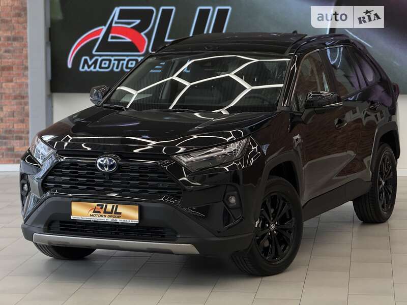 Позашляховик / Кросовер Toyota RAV4 2023 в Одесі