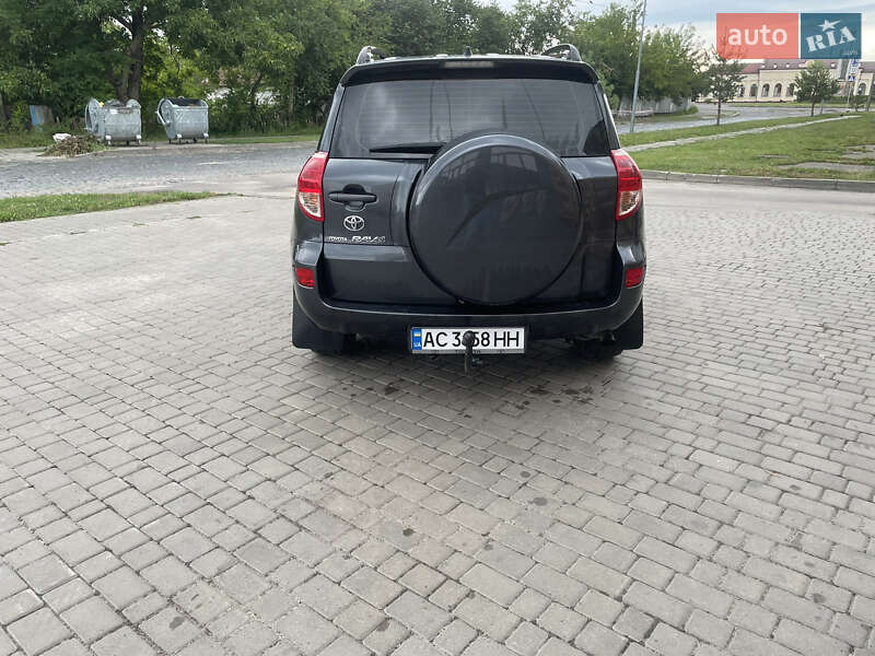 Позашляховик / Кросовер Toyota RAV4 2007 в Володимирі