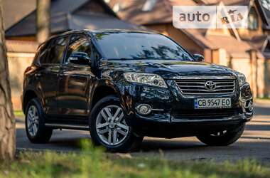 Внедорожник / Кроссовер Toyota RAV4 2010 в Чернигове