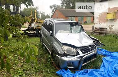 Внедорожник / Кроссовер Toyota RAV4 2001 в Тернополе