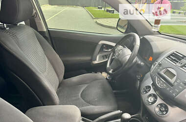 Внедорожник / Кроссовер Toyota RAV4 2008 в Полтаве