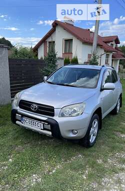 Позашляховик / Кросовер Toyota RAV4 2006 в Львові