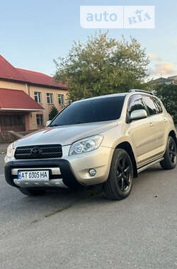 Позашляховик / Кросовер Toyota RAV4 2007 в Долині