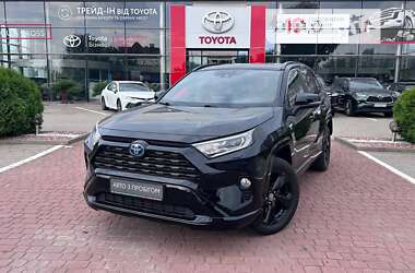 Позашляховик / Кросовер Toyota RAV4 2020 в Хмельницькому