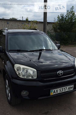 Позашляховик / Кросовер Toyota RAV4 2004 в Луцьку