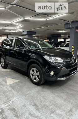 Внедорожник / Кроссовер Toyota RAV4 2015 в Одессе