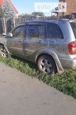 Внедорожник / Кроссовер Toyota RAV4 2004 в Виннице