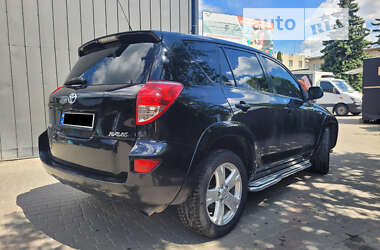 Позашляховик / Кросовер Toyota RAV4 2006 в Івано-Франківську