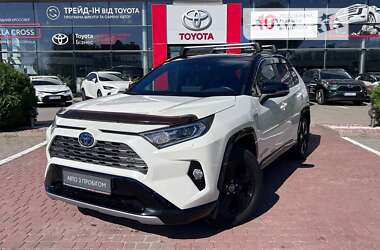 Внедорожник / Кроссовер Toyota RAV4 2019 в Хмельницком