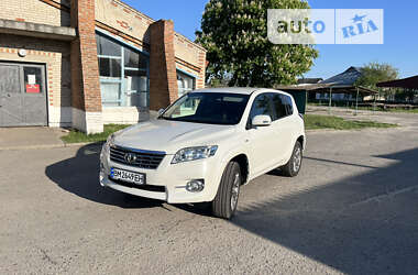 Позашляховик / Кросовер Toyota RAV4 2011 в Охтирці