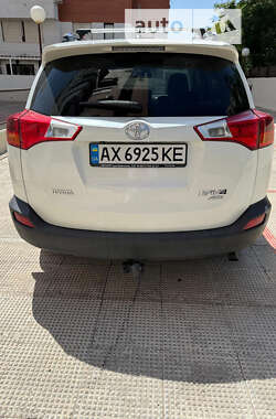 Внедорожник / Кроссовер Toyota RAV4 2013 в Ужгороде