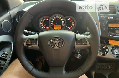 Внедорожник / Кроссовер Toyota RAV4 2010 в Белой Церкви