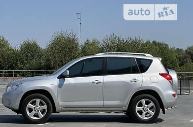 Внедорожник / Кроссовер Toyota RAV4 2006 в Киеве