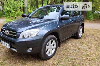 Внедорожник / Кроссовер Toyota RAV4 2008 в Радомышле