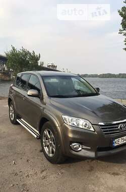 Позашляховик / Кросовер Toyota RAV4 2011 в Дніпрі