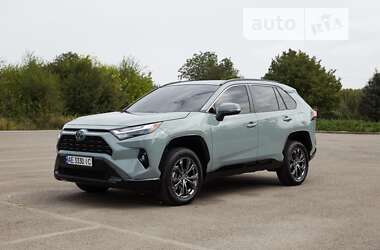 Внедорожник / Кроссовер Toyota RAV4 2023 в Днепре