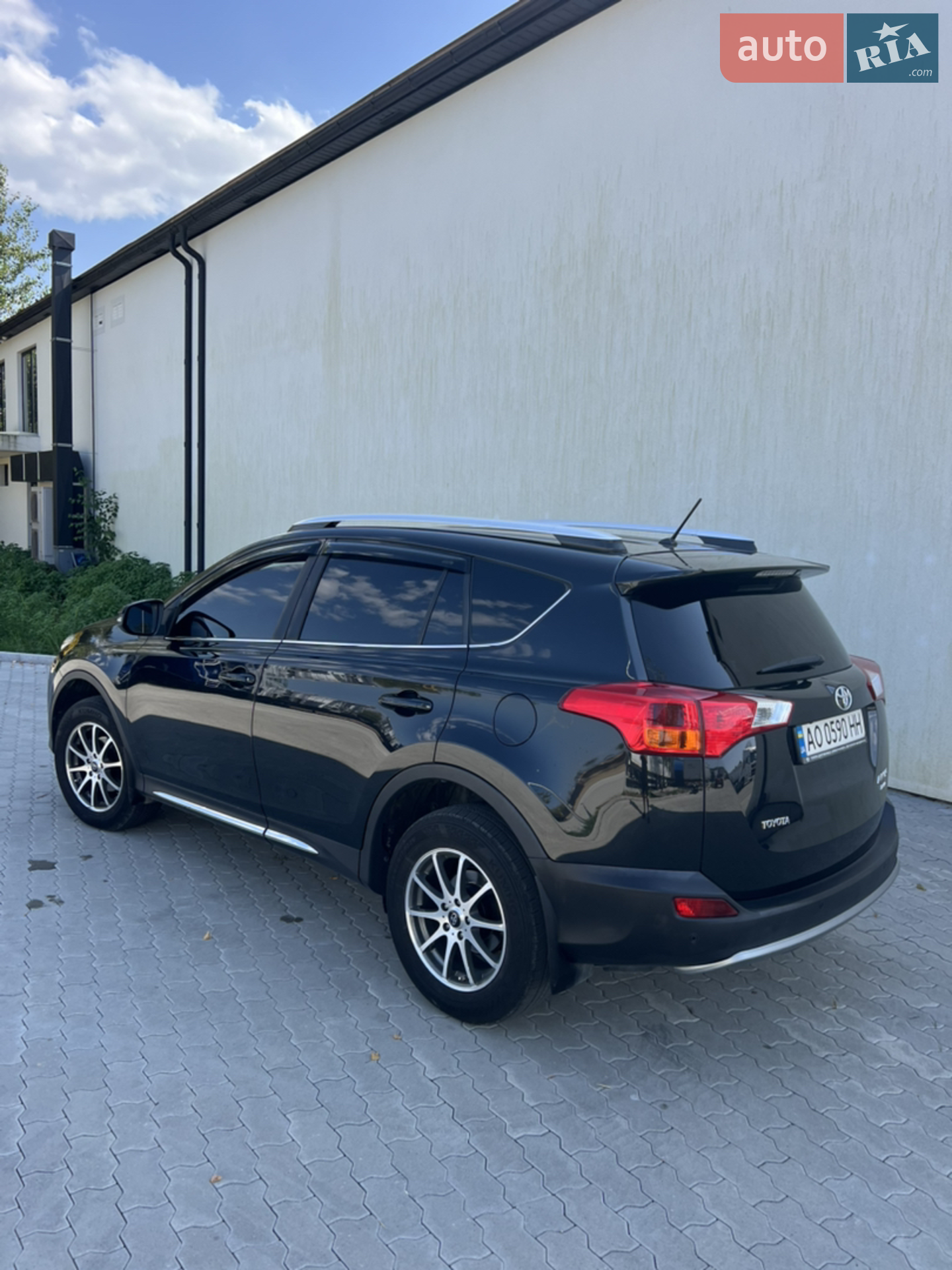 2015 Toyota RAV 4 - мініатюра 8