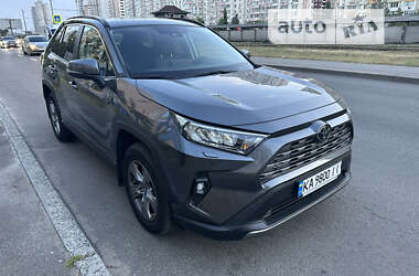 Позашляховик / Кросовер Toyota RAV4 2022 в Києві