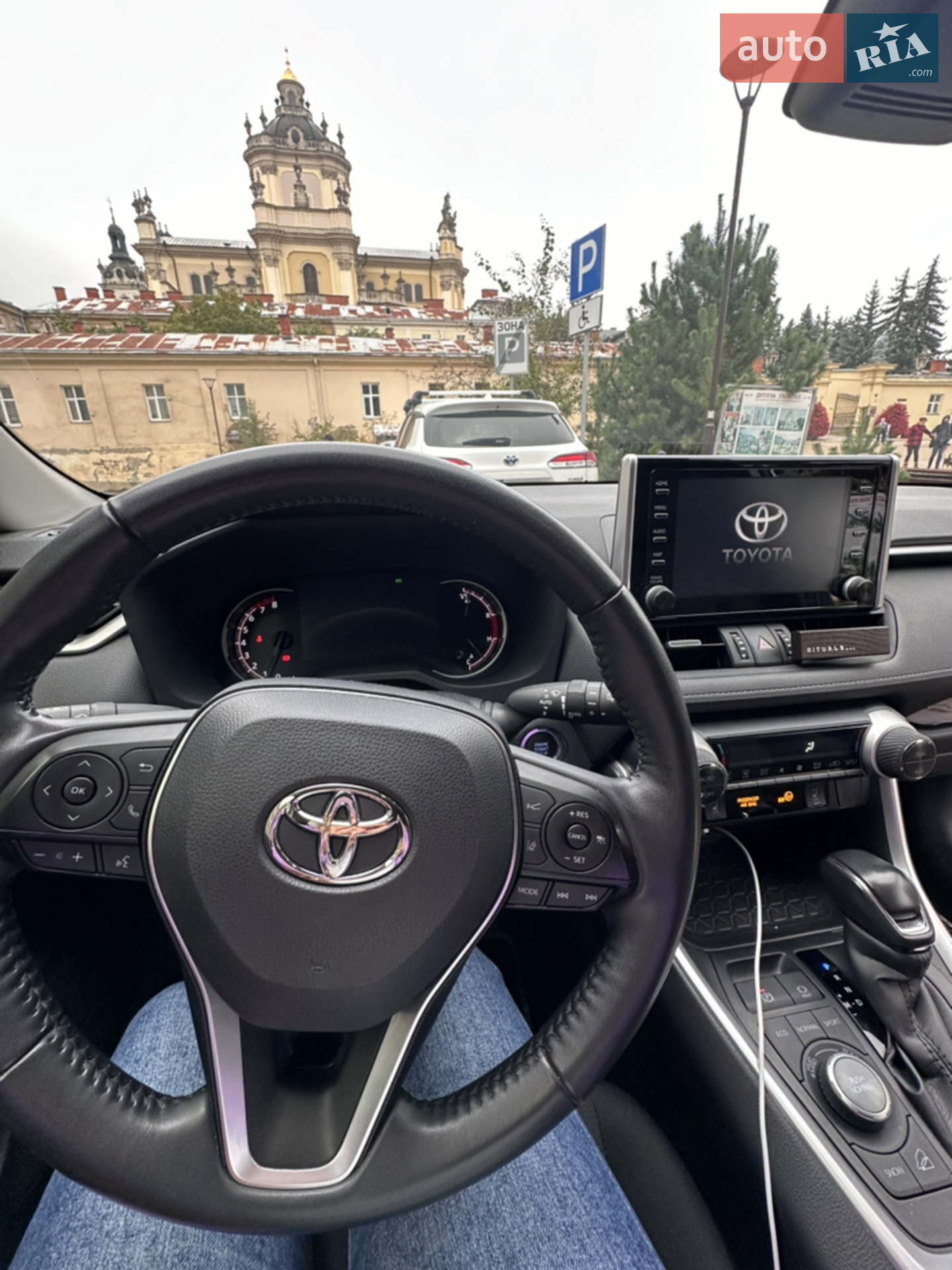 2022 Toyota RAV 4 - мініатюра 9