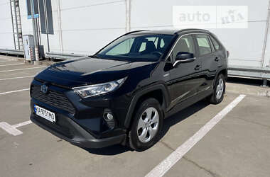 Позашляховик / Кросовер Toyota RAV4 2021 в Києві