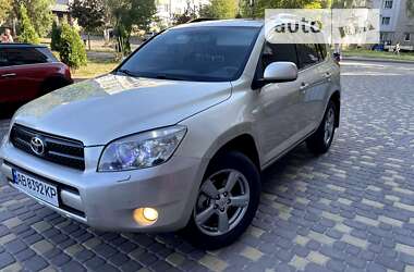 Внедорожник / Кроссовер Toyota RAV4 2006 в Виннице