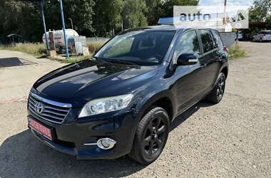 Внедорожник / Кроссовер Toyota RAV4 2011 в Калуше