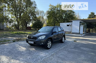 Позашляховик / Кросовер Toyota RAV4 2006 в Дніпрі