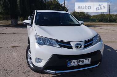 Внедорожник / Кроссовер Toyota RAV4 2013 в Ладыжине