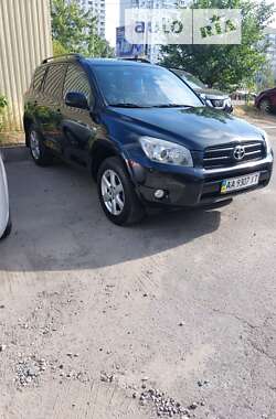 Позашляховик / Кросовер Toyota RAV4 2008 в Києві